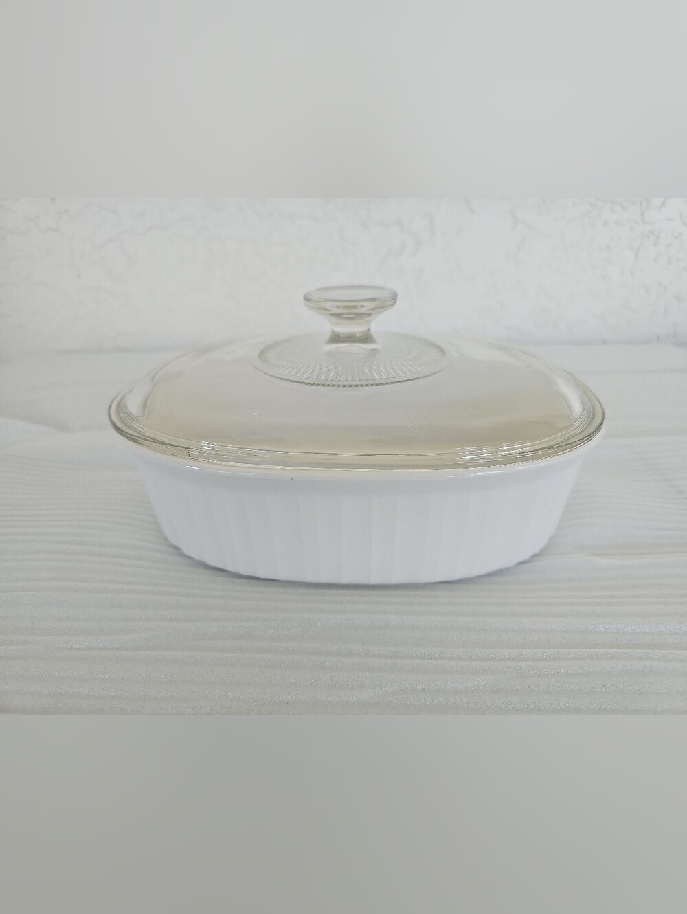 CorningWare French White Casserole Dish Glass Pyrex Lid 1.8 Liter F-12-B USA